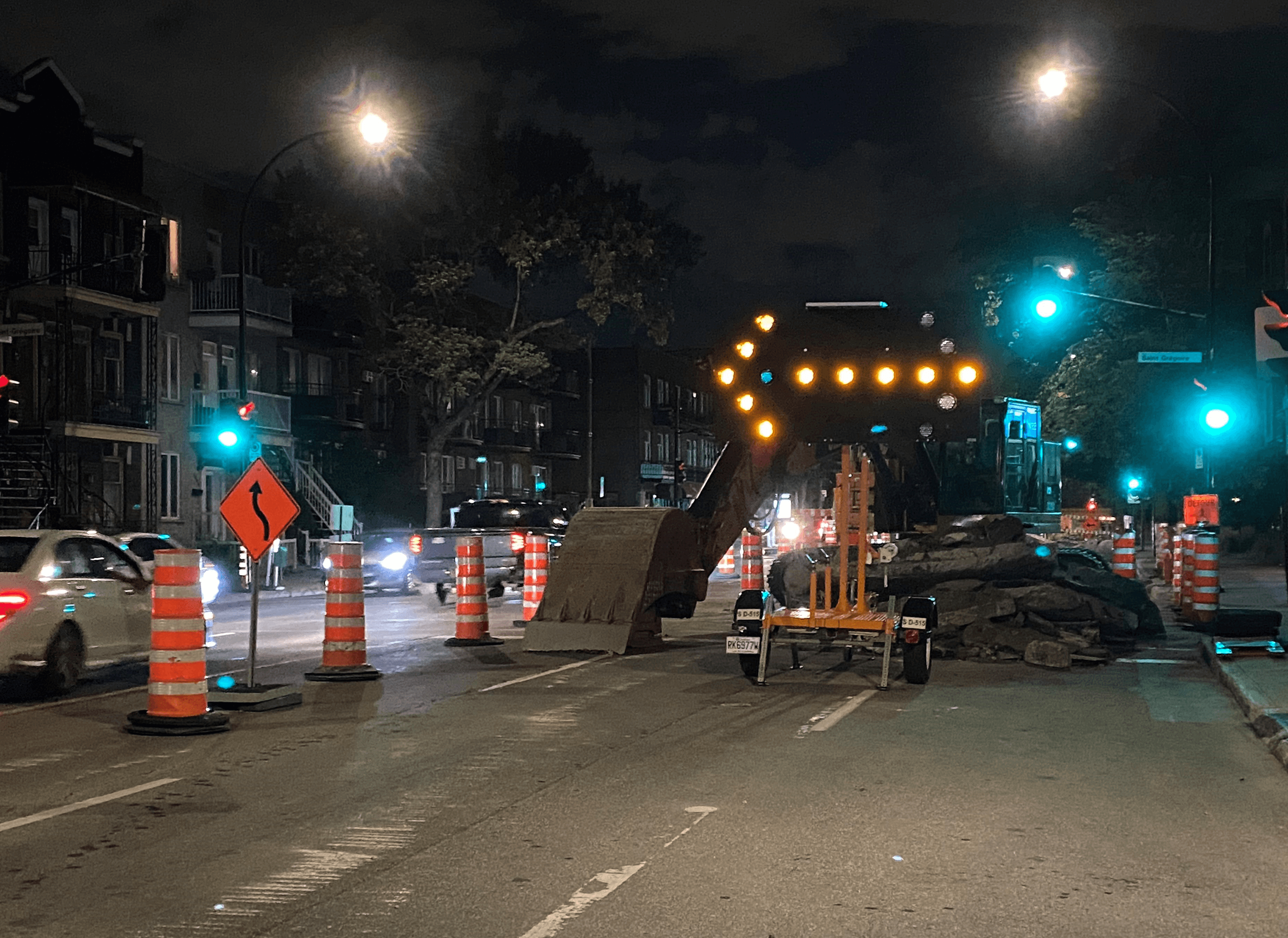 Connected Arrow Board